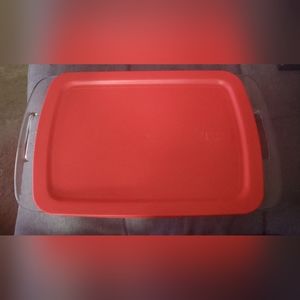 Pyrex Tupperware